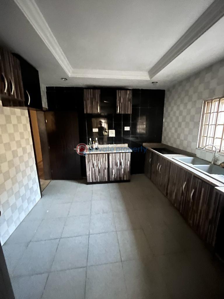 House For Rent At Ikolaba Estate Ibadan Oyo - 4