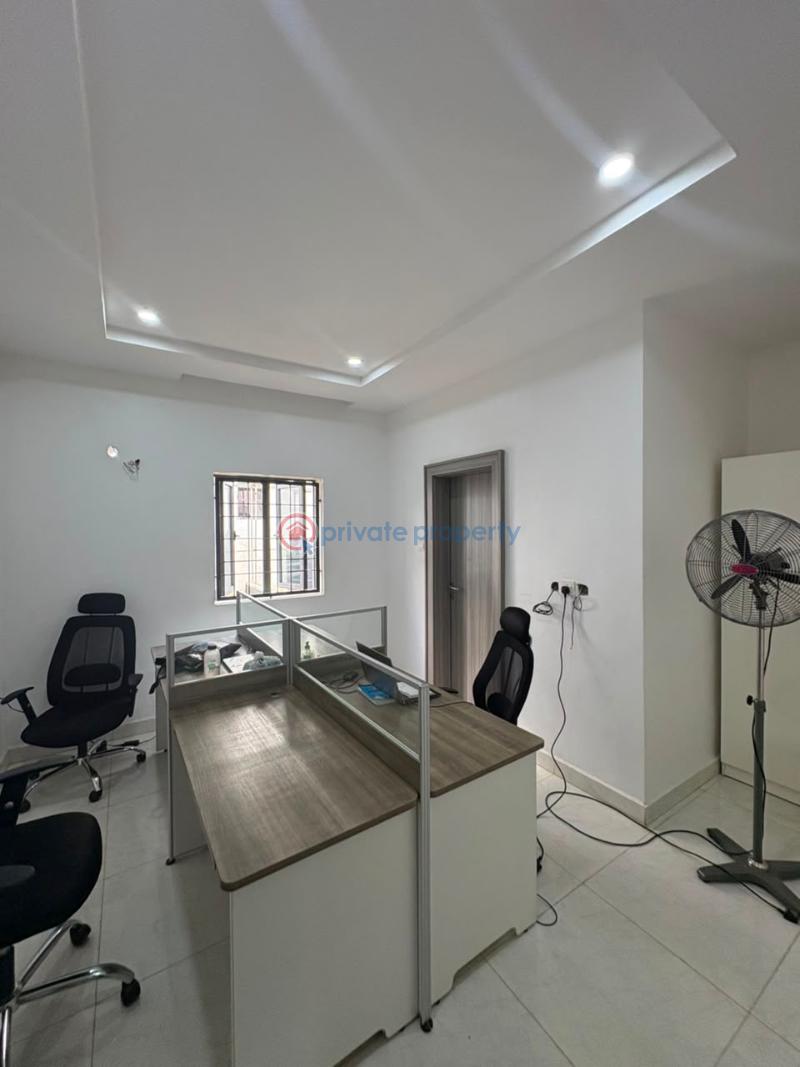 5 bedroom Detached Duplex For Sale Apo Dutse Apo Abuja Phase 2  - 3