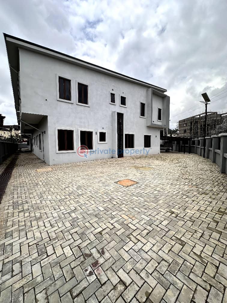 5 bedroom Detached Duplex For Sale Jahi Abuja Phase 2  - 6