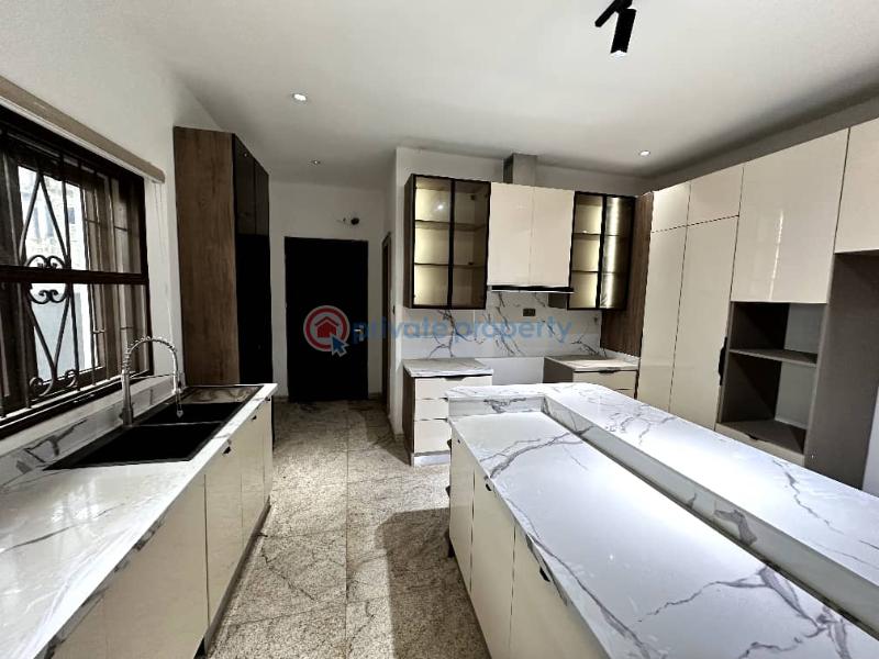 5 bedroom detached duplex with b.q - 2 5 bedroom Detached Duplex For Sale Jahi Abuja Phase 2  - 2