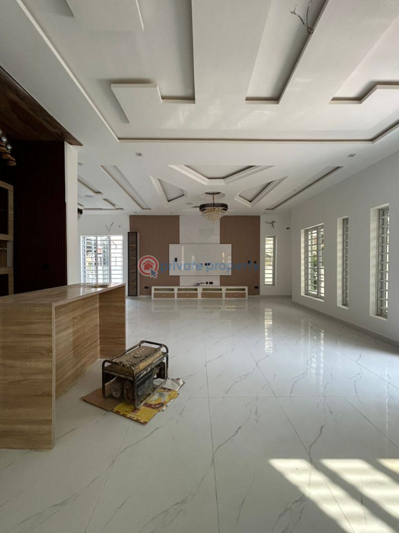 5 bedroom Detached Duplex For Sale Ikota Lekki Lagos - 3