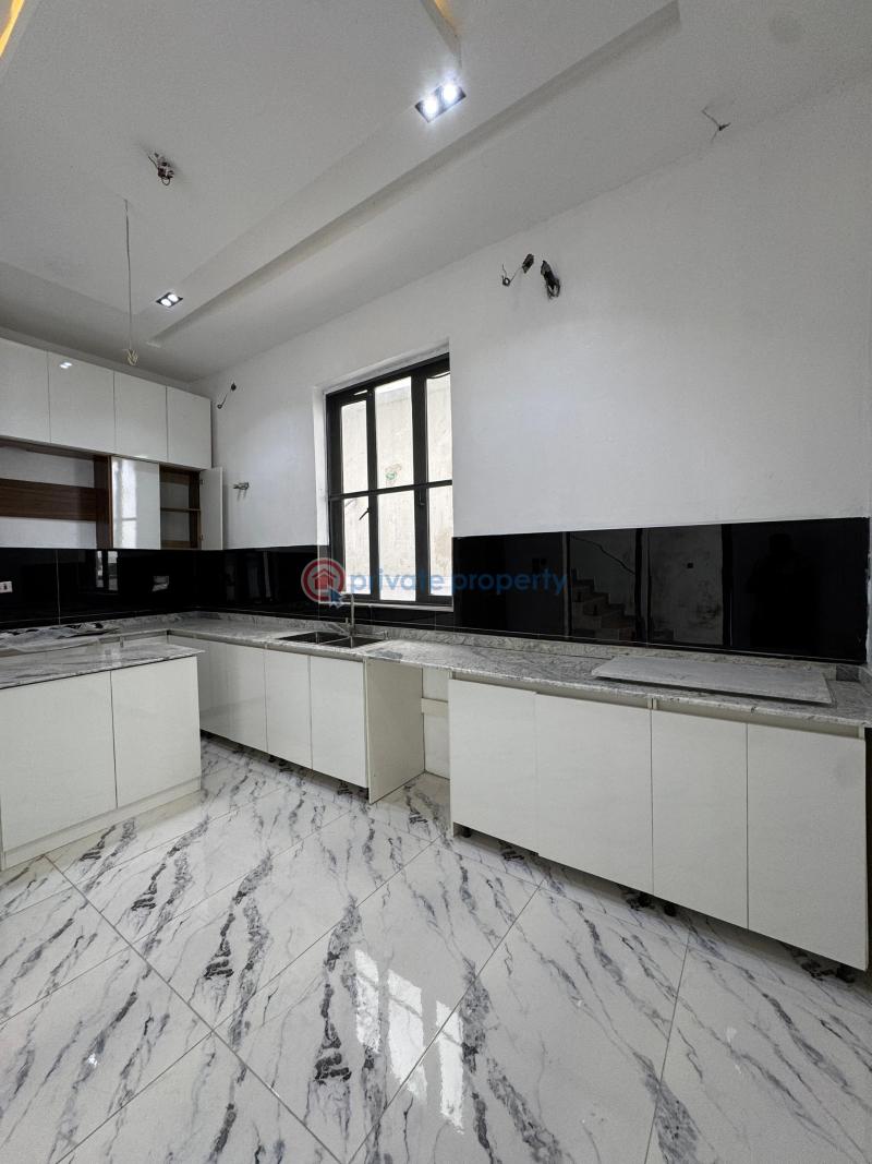 5 bedroom detached duplex with bq & a pool - 7 5 bedroom Detached Duplex For Sale Ajah Lagos - 7