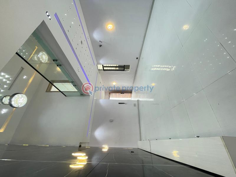 5 bedroom Detached Duplex For Sale Ado Road, Very Close To Ajah Bridge Ajah Lagos - 1