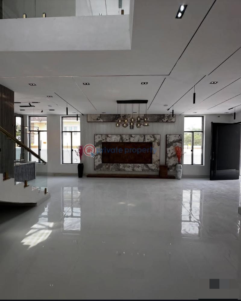 5 bedroom Detached Duplex For Sale Chevron Drive Lekki Lagos - 1
