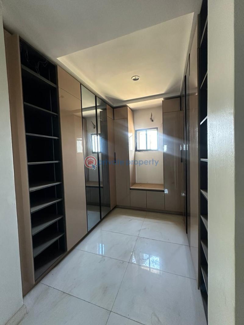 5 bedroom Duplex For Sale Guzape Abuja Phase 1  - 6