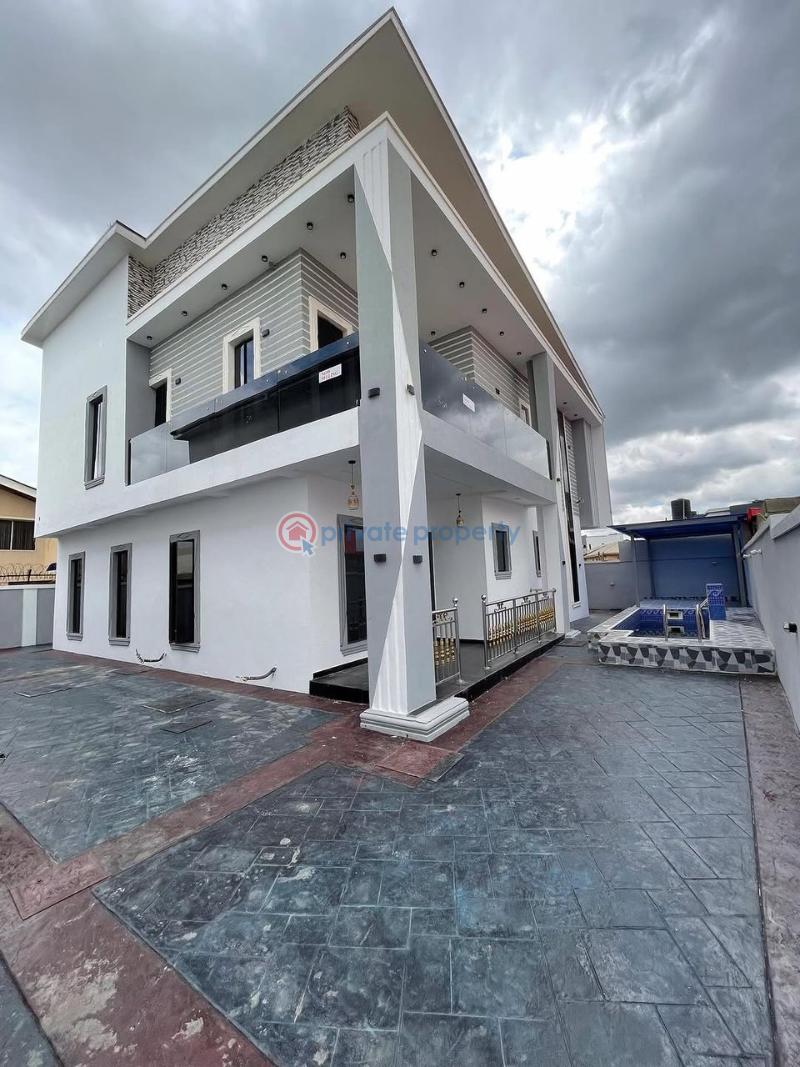 5 bedroom Detached Duplex For Sale Gbagada Lagos