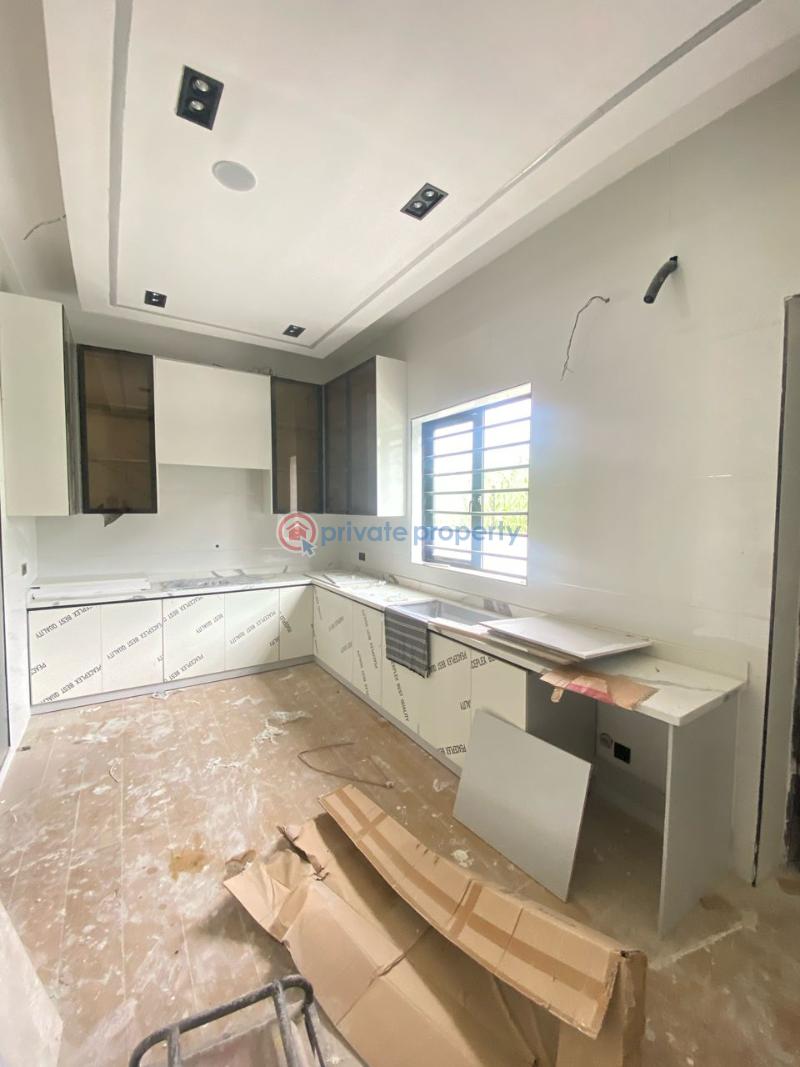 5 bedroom Detached Duplex For Sale Vgc Lekki Lagos Victoria Garden City Lekki Lagos - 8