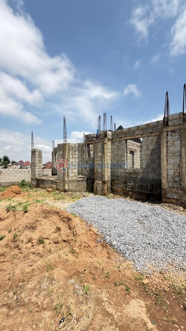 5 bedroom House For Sale Dakwo Abuja Phase 3  - 3