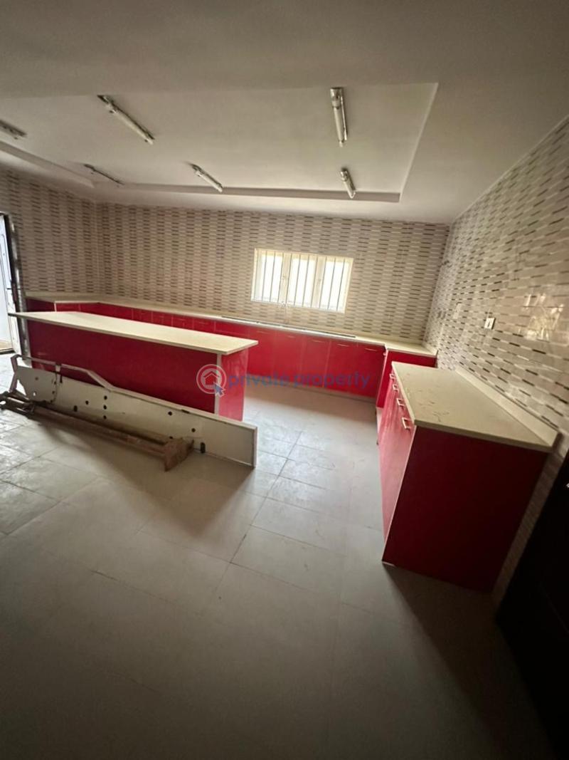 5 bedroom Detached Duplex For Rent Guzape Abuja Phase 1  - 1