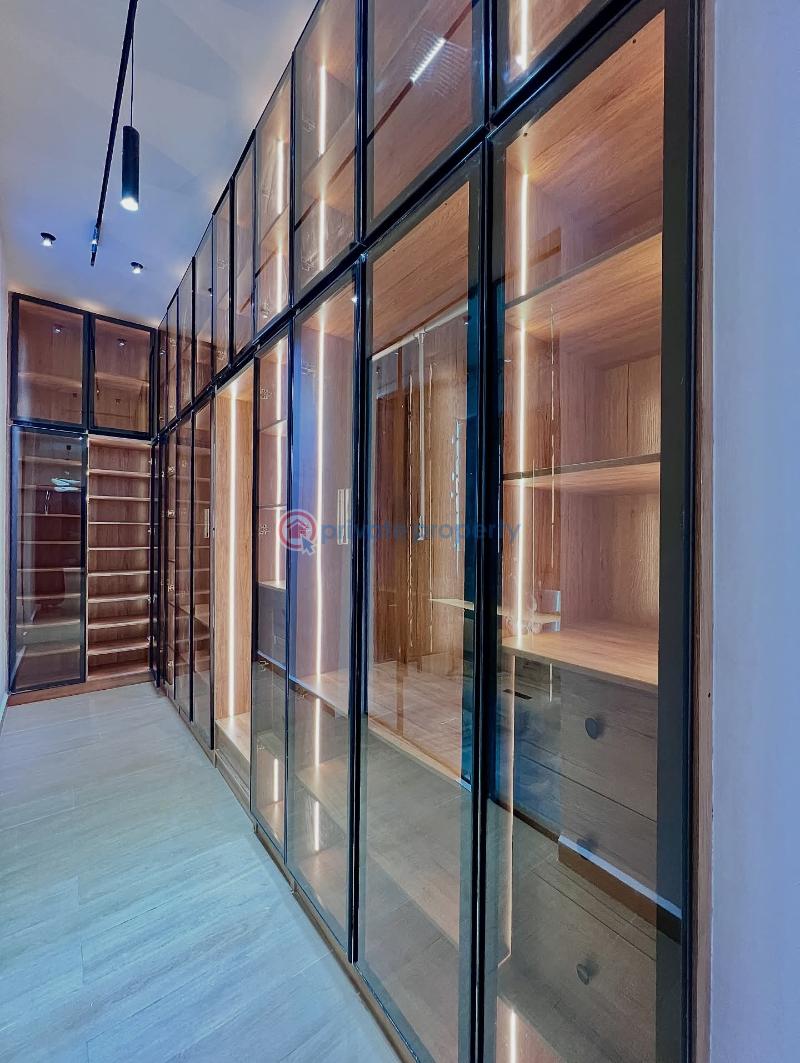 5 bedroom Detached Duplex For Sale 2nd Toll Chevron Drive Lekki Lagos - 4