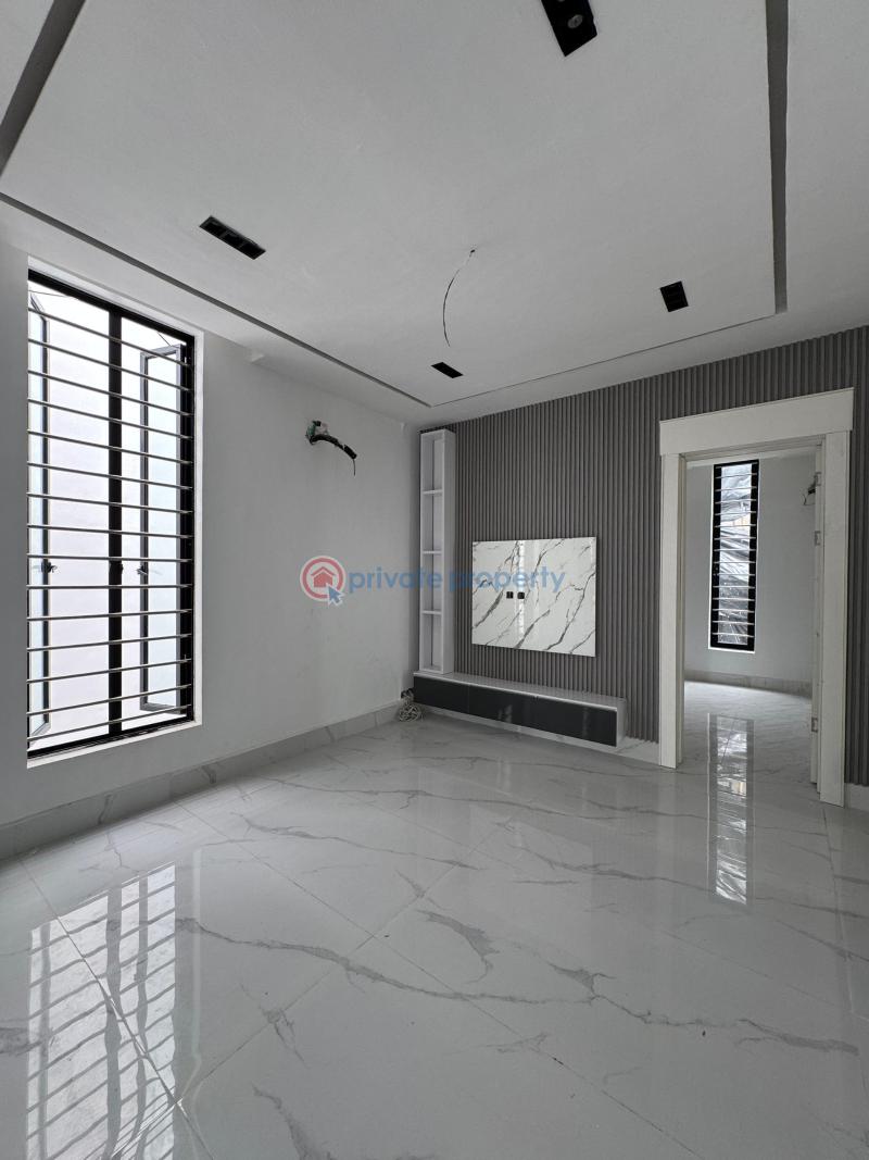 5 bedroom Detached Duplex For Sale Chevron Lekki Lagos - 9