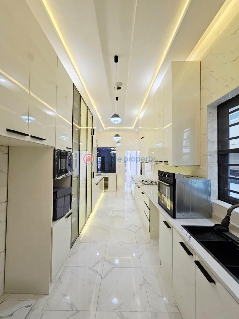 5 bedroom detached duplex with bq , gym, cinema & pool & elevator for sale - 15 5 bedroom Detached Duplex For Sale Ikota Lekki Lagos - 15