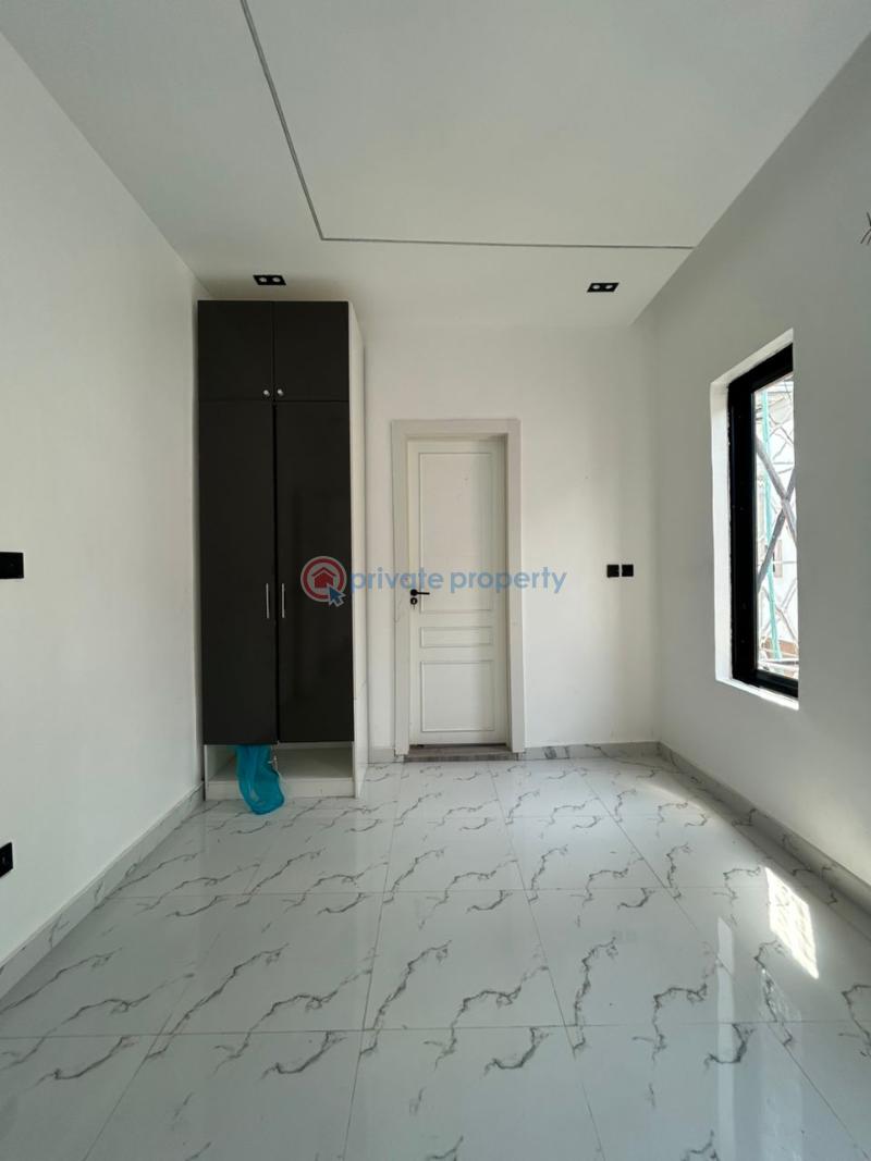 5 bedroom Detached Duplex For Sale Ikota Lekki Lagos - 10