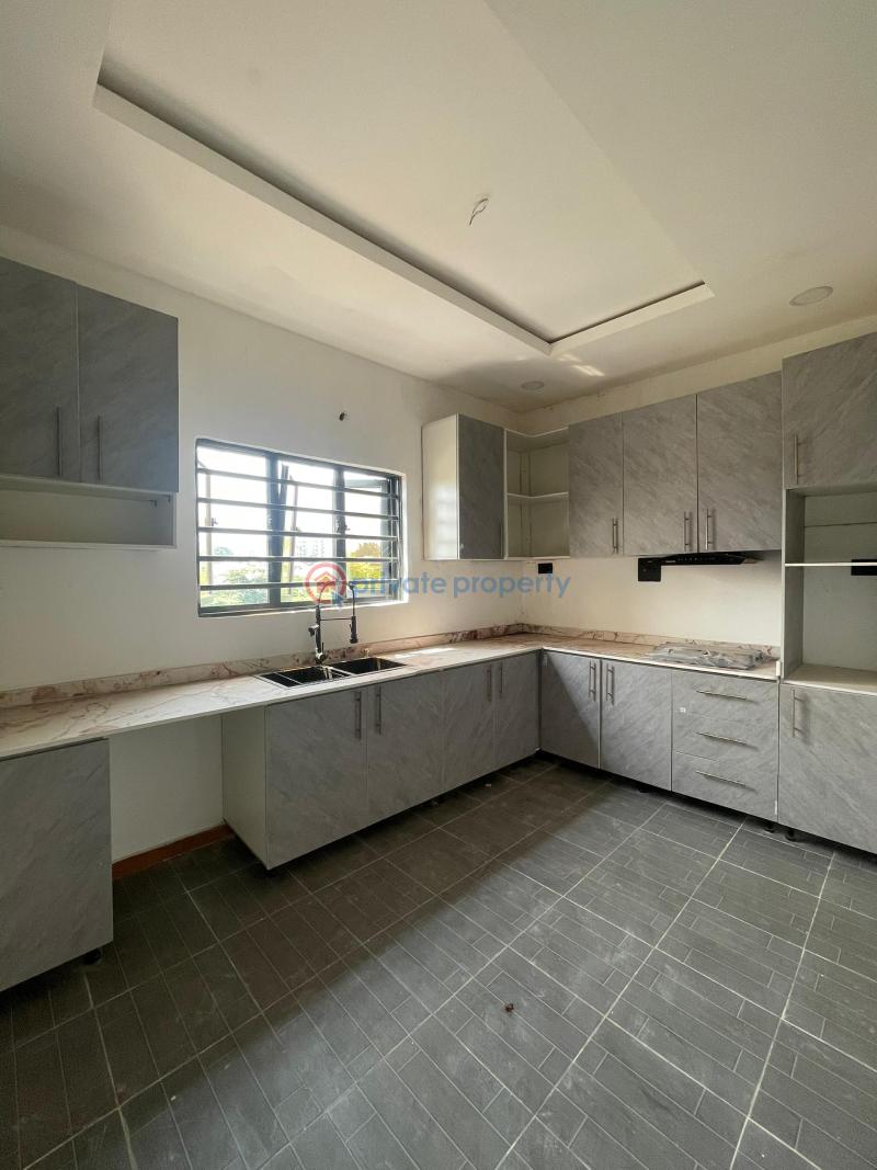 5 bedroom Detached Duplex For Sale Omole Phase 1 Ojodu Lagos - 0