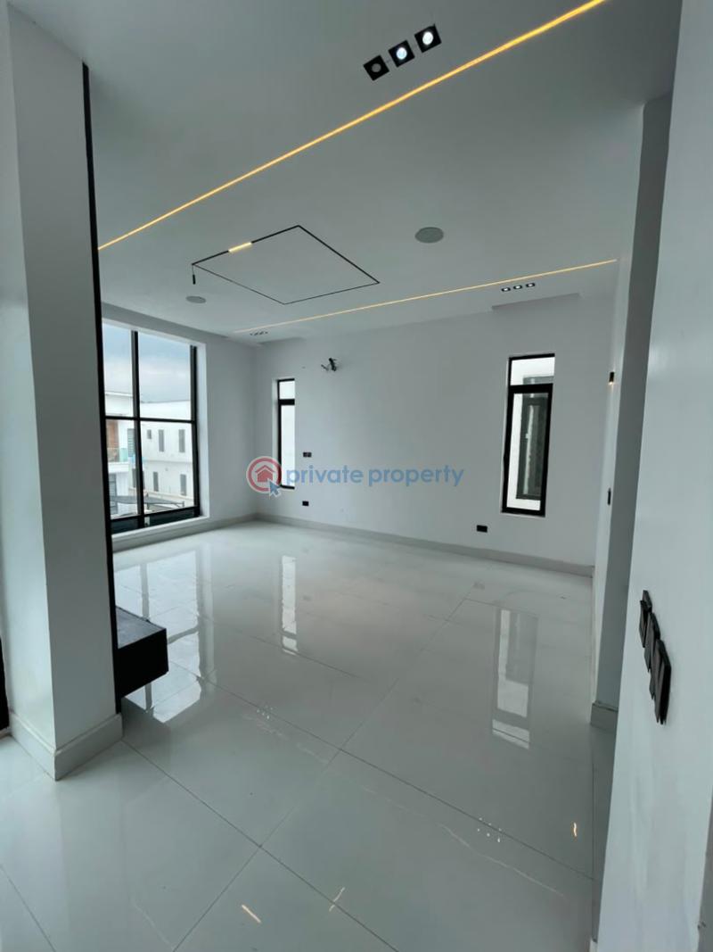5 bedroom House For Sale Ajah Lagos - 1