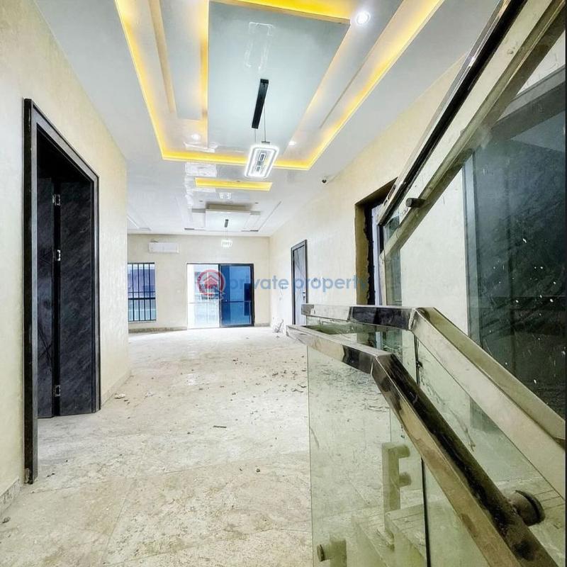5 bedroom Detached Duplex For Sale Guzape Abuja Phase 1  - 4