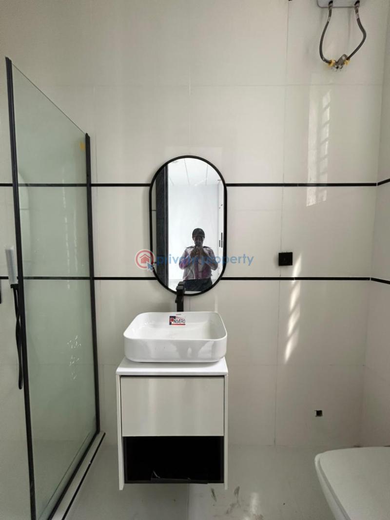 5 bedroom Detached Duplex For Sale Ologolo Lekki Lagos - 17