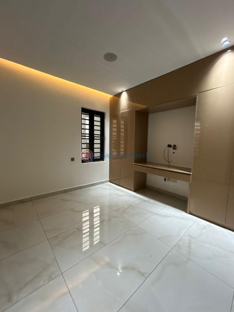 5 bedroom Detached Duplex For Rent Jakande Lekki Lagos - 3