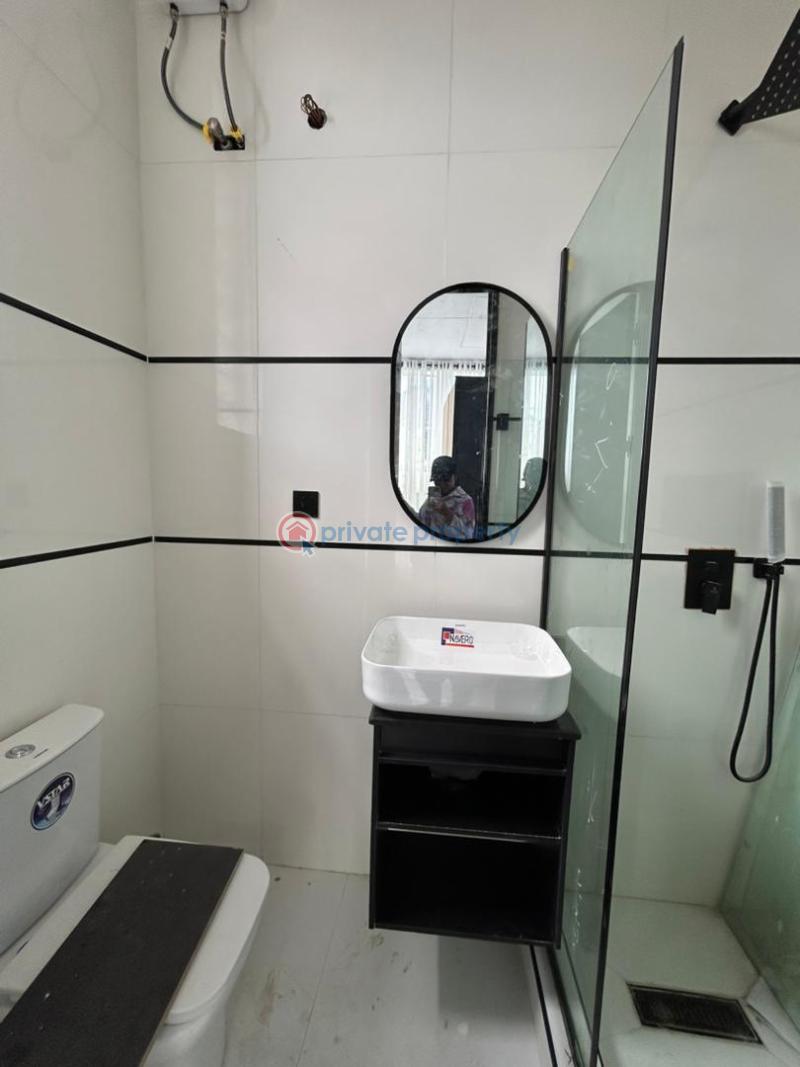 5 bedroom Detached Duplex For Sale Ologolo Lekki Lagos - 5