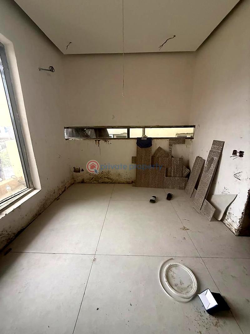 5 bedroom House For Sale Lekki Lagos - 3