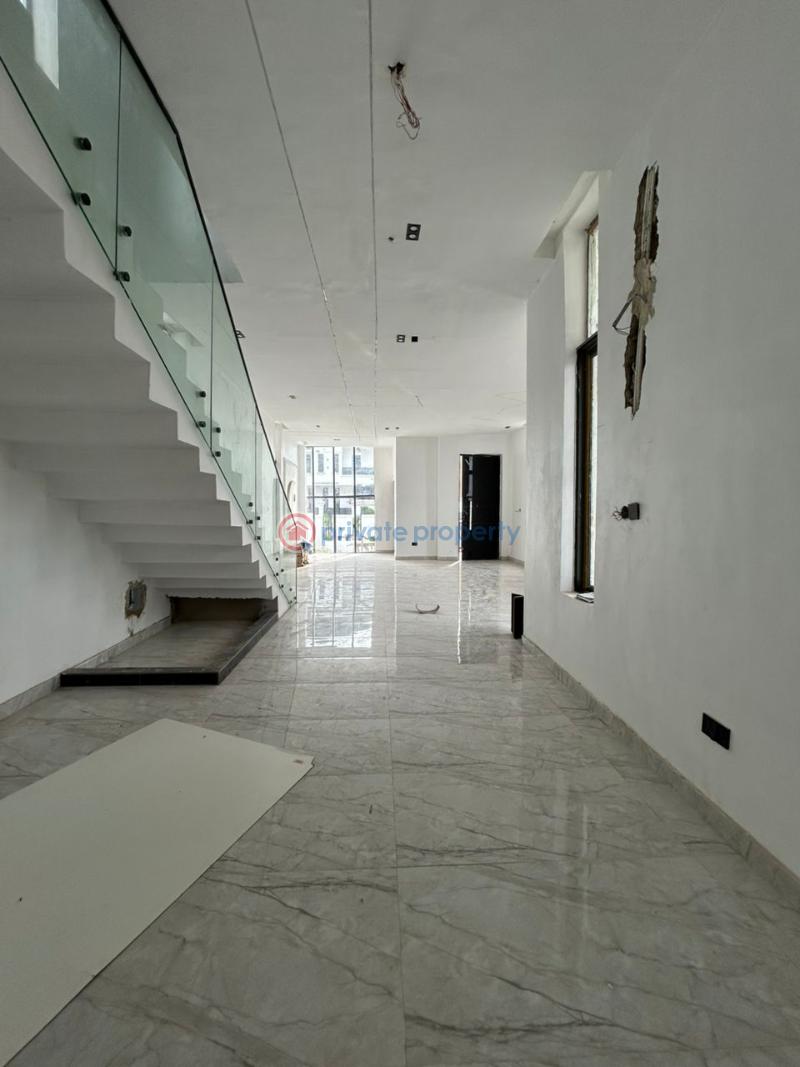 5 bedroom Detached Duplex For Sale Chevron Drive Lekki Lagos - 2