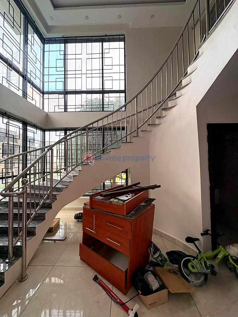 5 bedroom House For Rent Lekki Lagos - 1