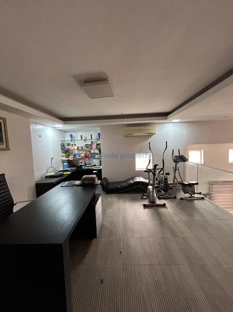 5 bedroom Detached Duplex For Sale Chevron Drive Lekki Lagos - 4