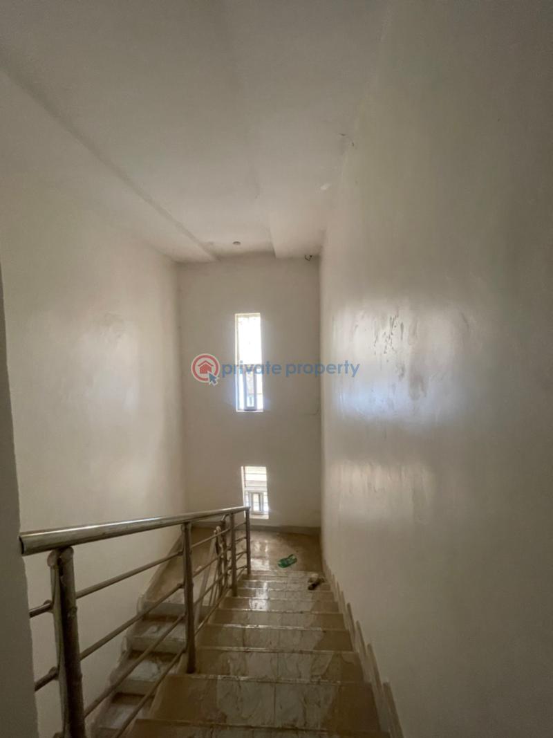 5 bedroom Detached Duplex For Sale Kukwuaba Abuja Phase 2  - 10