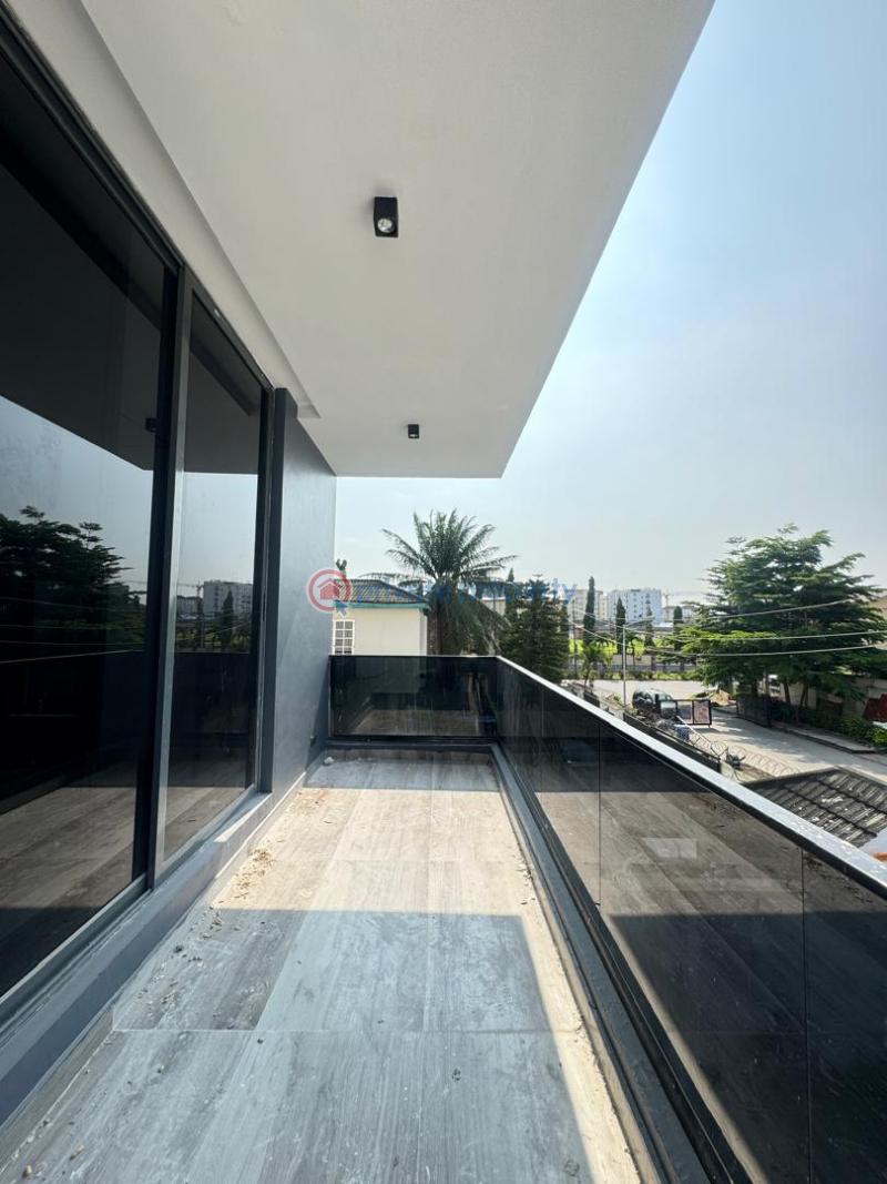 5 bedroom Detached Duplex For Sale Lekki Phase 1 Lagos - 13