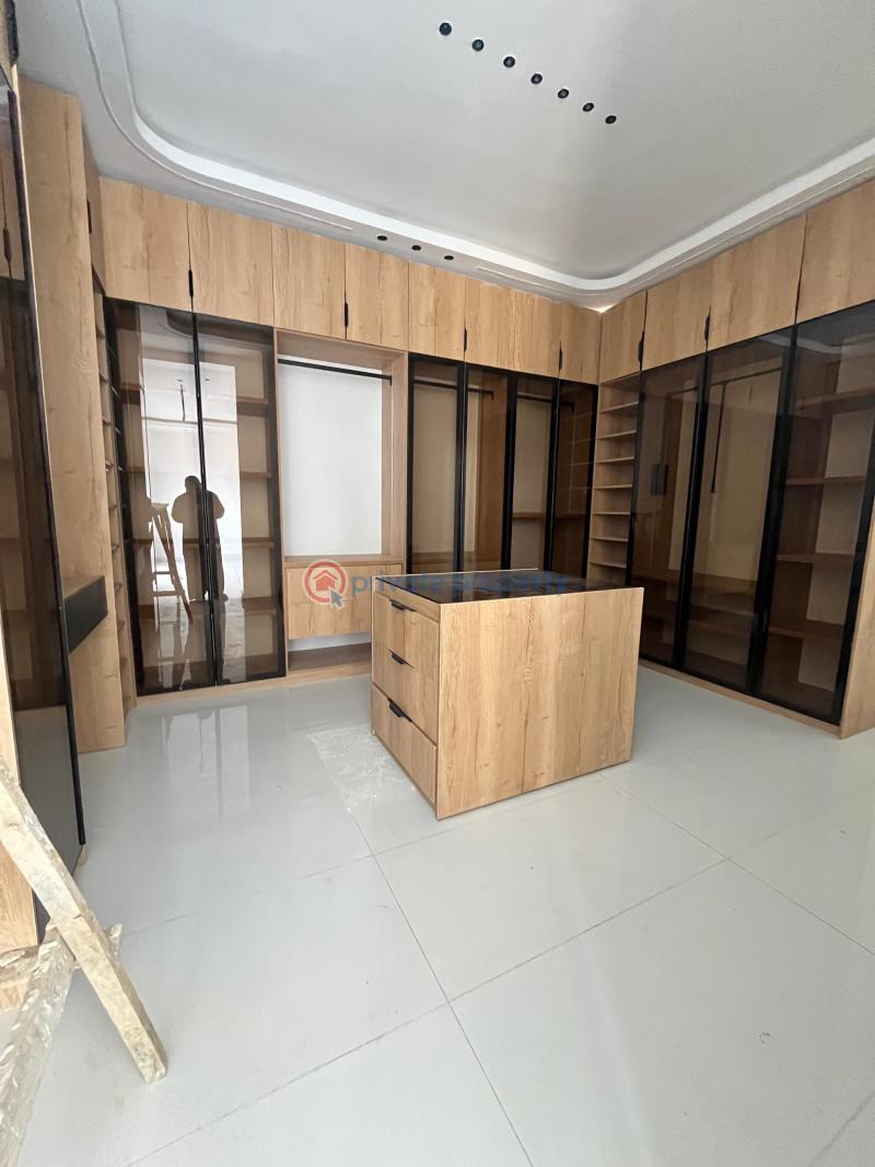 5 bedroom Detached Duplex For Sale Apo Abuja Phase 2  - 4