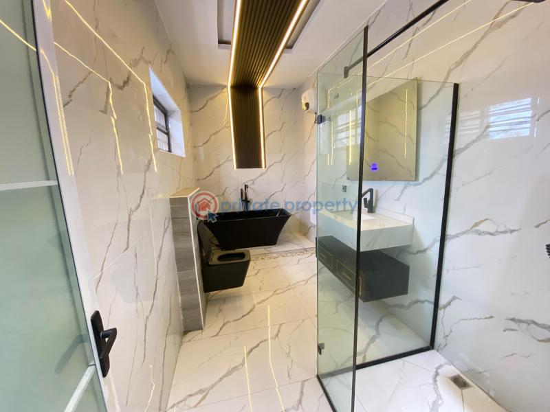 5 bedroom Detached Duplex For Sale Chevron Lekki Lagos - 11