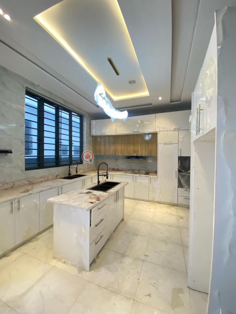 5 bedroom detached duplex with security post , bq - 16 5 bedroom Detached Duplex For Sale Osapa London Lekki Lagos - 16