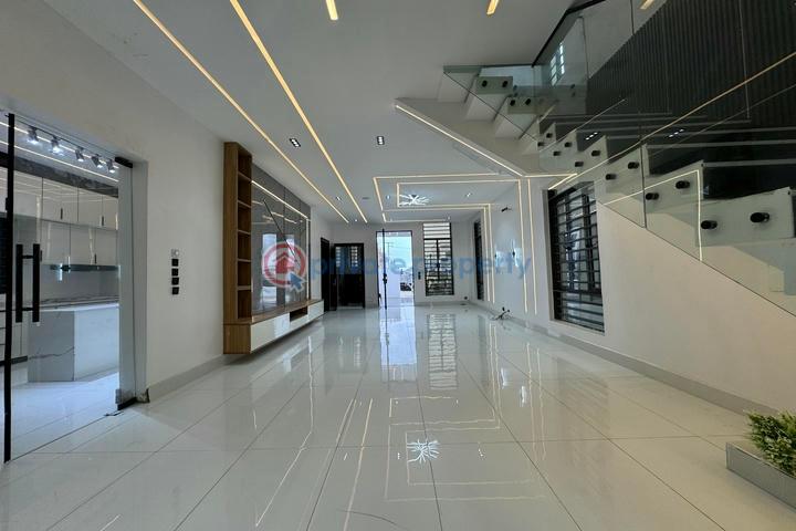 5 bedroom detached  duplex with swimming pool and boys quarter - 2 5 bedroom Detached Duplex For Sale Ajah Lagos - 2