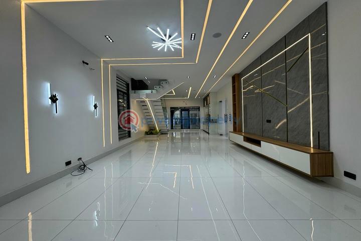 5 bedroom detached  duplex with swimming pool and boys quarter - 5 5 bedroom Detached Duplex For Sale Ajah Lagos - 5