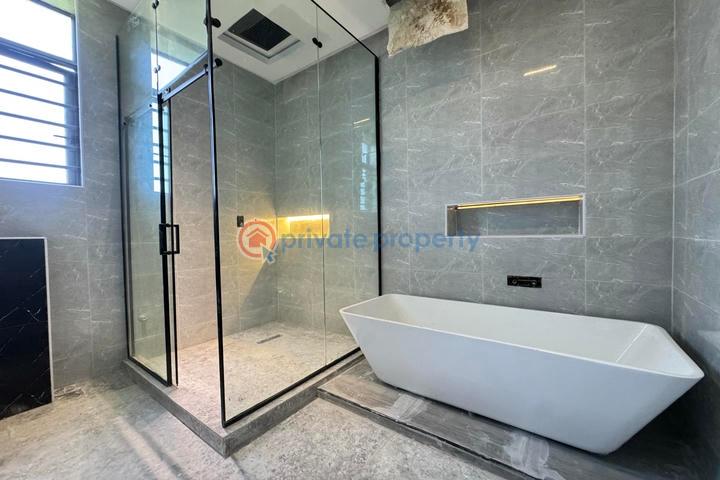 5 bedroom detached  duplex with swimming pool and boys quarter - 13 5 bedroom Detached Duplex For Sale Lekki Lagos - 13