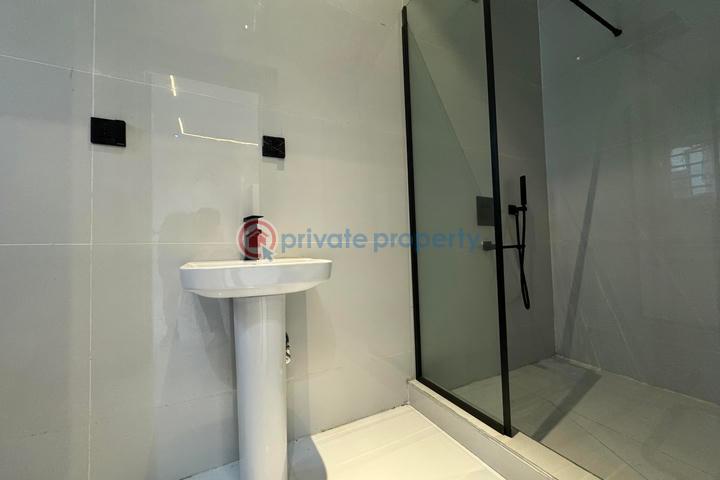 5 bedroom detached  duplex with swimming pool and boys quarter - 20 5 bedroom Detached Duplex For Sale Ajah Lagos - 20