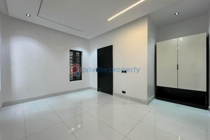 5 bedroom detached  duplex with swimming pool and boys quarter - 22 5 bedroom Detached Duplex For Sale Ajah Lagos - 22