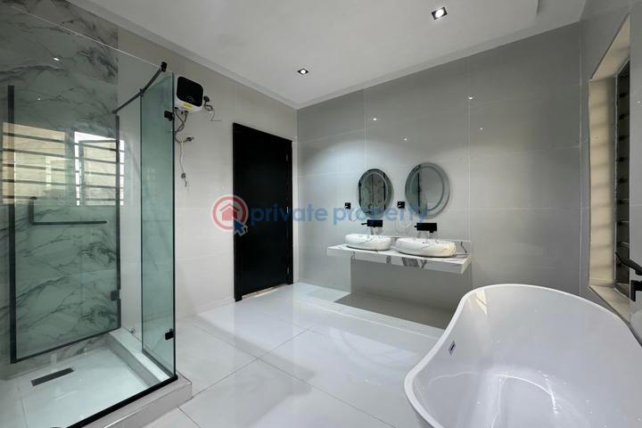 5 bedroom detached  duplex with swimming pool and boys quarter - 16 5 bedroom Detached Duplex For Sale Ajah Lagos - 16