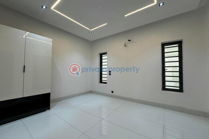 5 bedroom detached  duplex with swimming pool and boys quarter - 18 5 bedroom Detached Duplex For Sale Ajah Lagos - 18