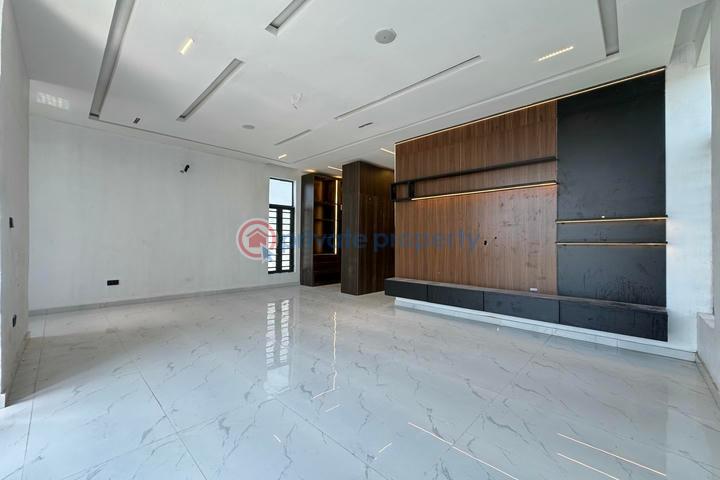 5 bedroom detached  duplex with swimming pool and boys quarter - 12 5 bedroom Detached Duplex For Sale Lekki Lagos - 12