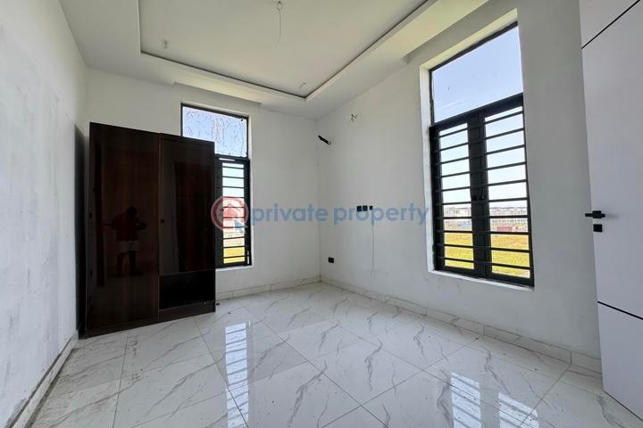 5 bedroom detached  duplex with swimming pool and boys quarter - 23 5 bedroom Detached Duplex For Sale Lekki Lagos - 23