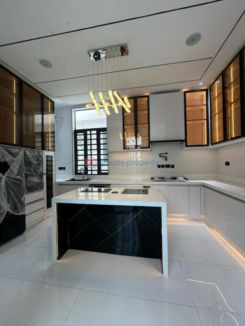 5 bedroom Detached Duplex For Sale Chevron Drive Lekki Lagos - 9