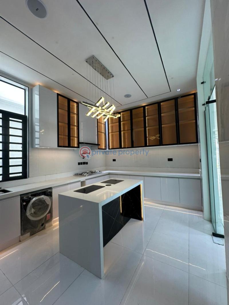 5 bedroom Detached Duplex For Sale Chevron Drive Lekki Lagos - 8