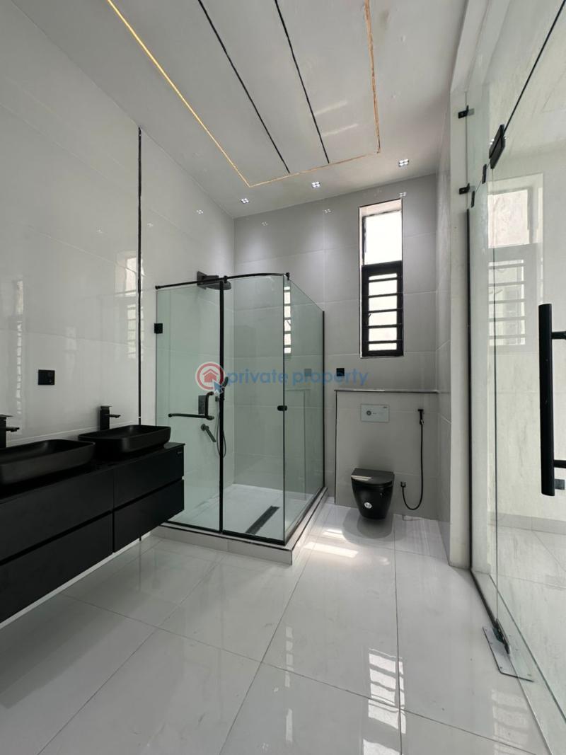 5 bedroom Detached Duplex For Sale Chevron Drive Lekki Lagos - 0