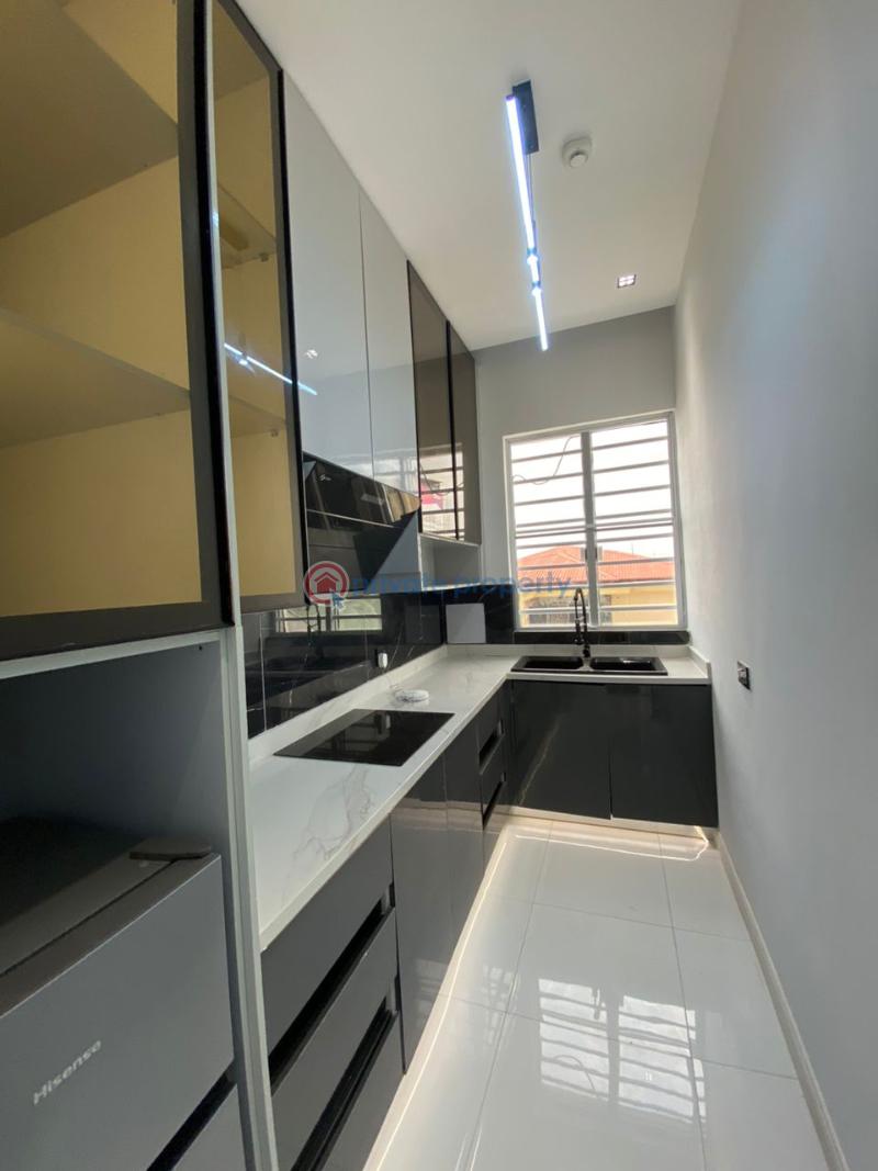 5 bedroom Detached Duplex For Sale Lekki Phase 1 Lagos - 8