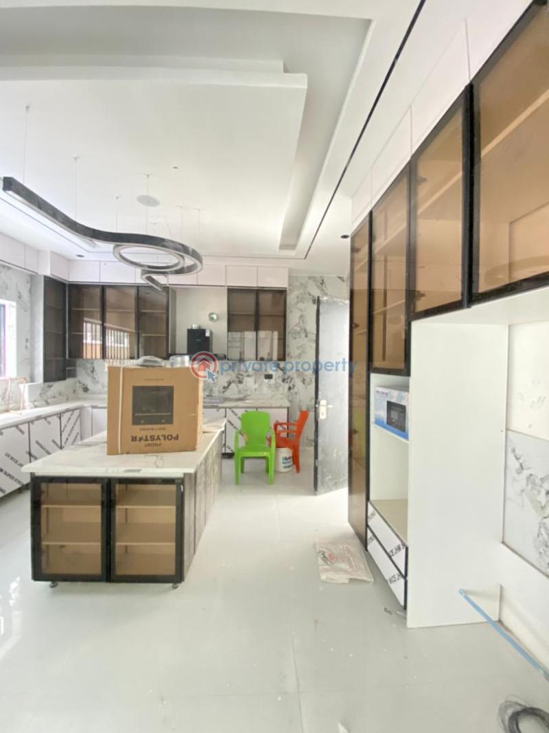 5 bedroom Detached Duplex For Sale Lekki Phase 1 Lagos - 11