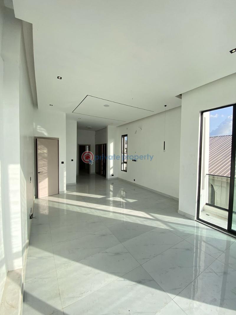 5 bedroom Detached Duplex For Sale Ikota Lekki Lagos - 4