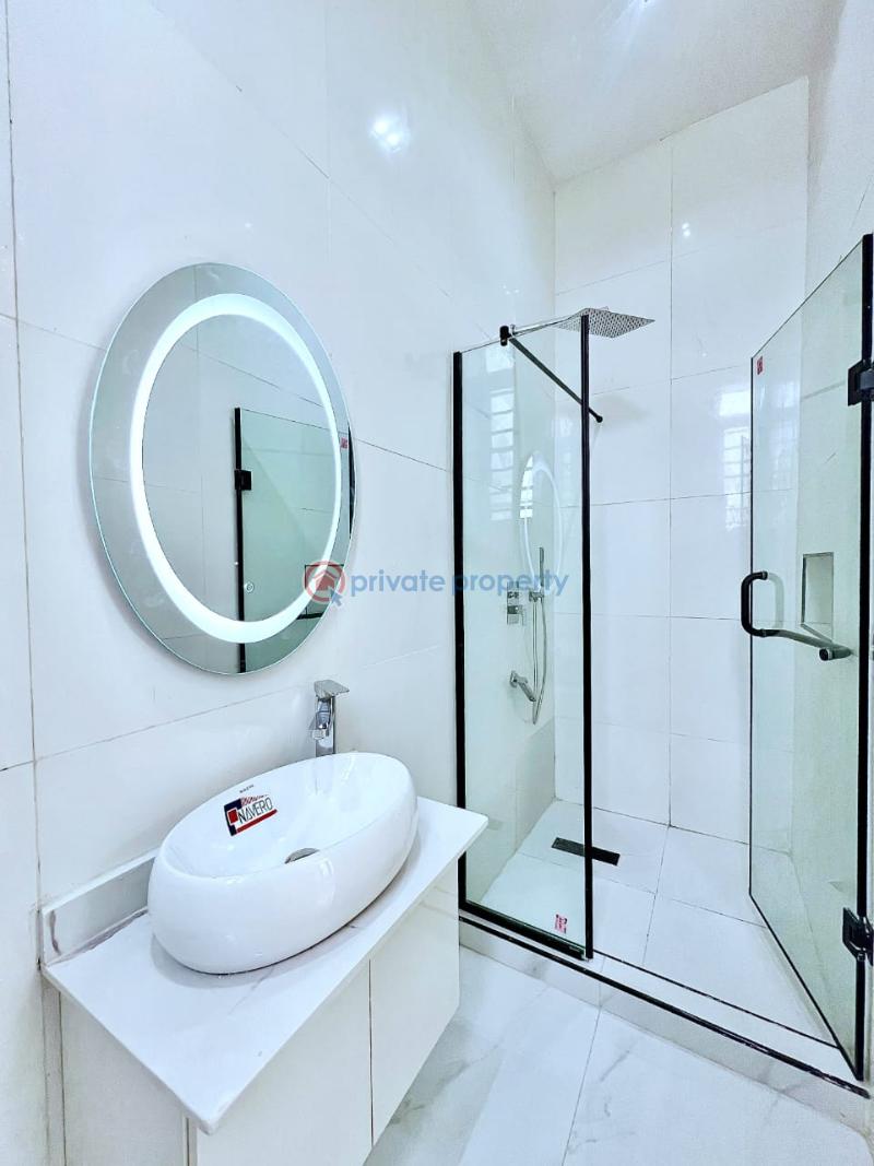 5 bedroom Detached Duplex For Sale Chevron Drive Lekki Lagos - 17