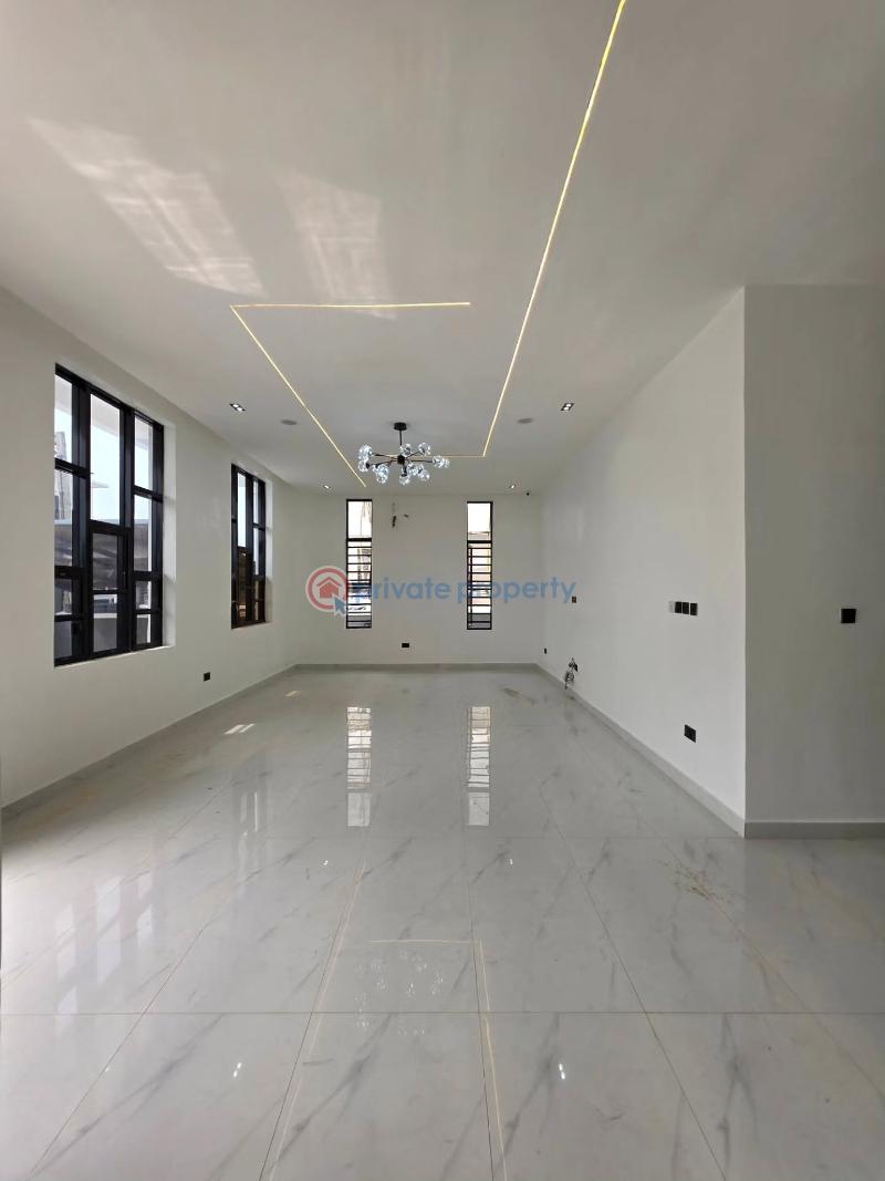 5 bedroom Detached Duplex For Sale Lekki Lagos - 1