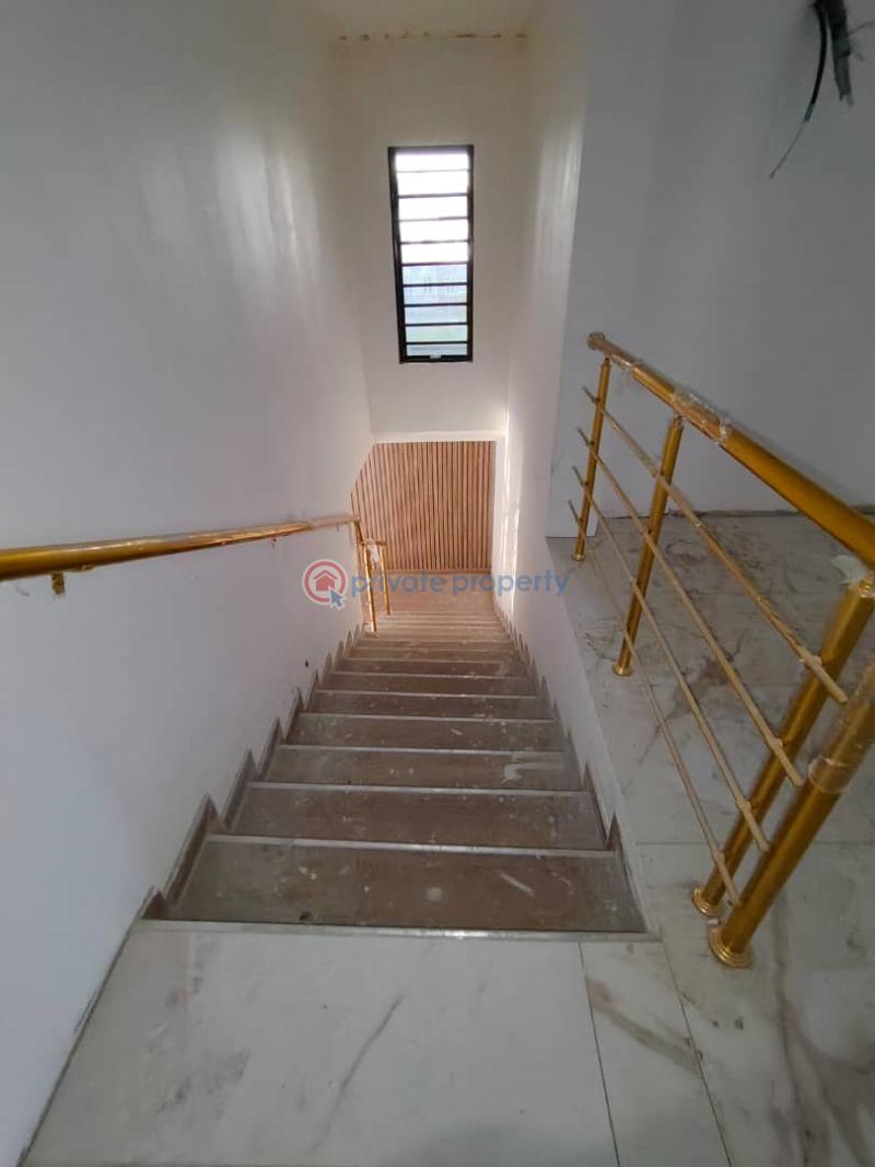 5 bedroom detached duplex+bq | lekki - 2 5 bedroom Detached Duplex For Sale Lekki Lagos - 2